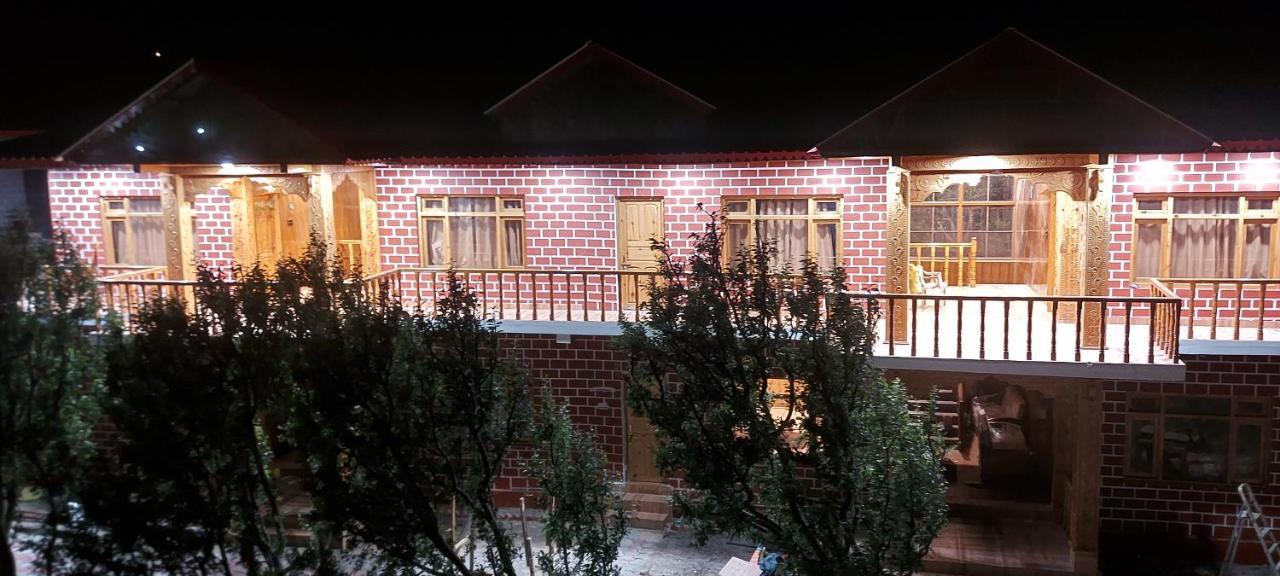 Hotel Royal Hillcrest Harsil Dış mekan fotoğraf