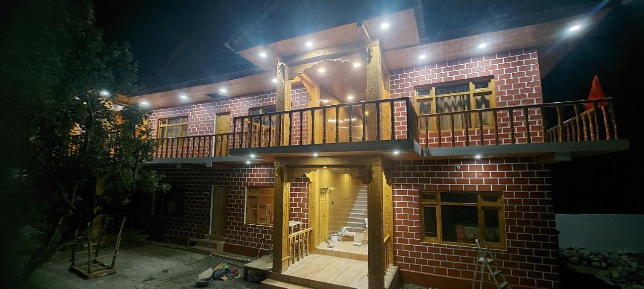 Hotel Royal Hillcrest Harsil Dış mekan fotoğraf