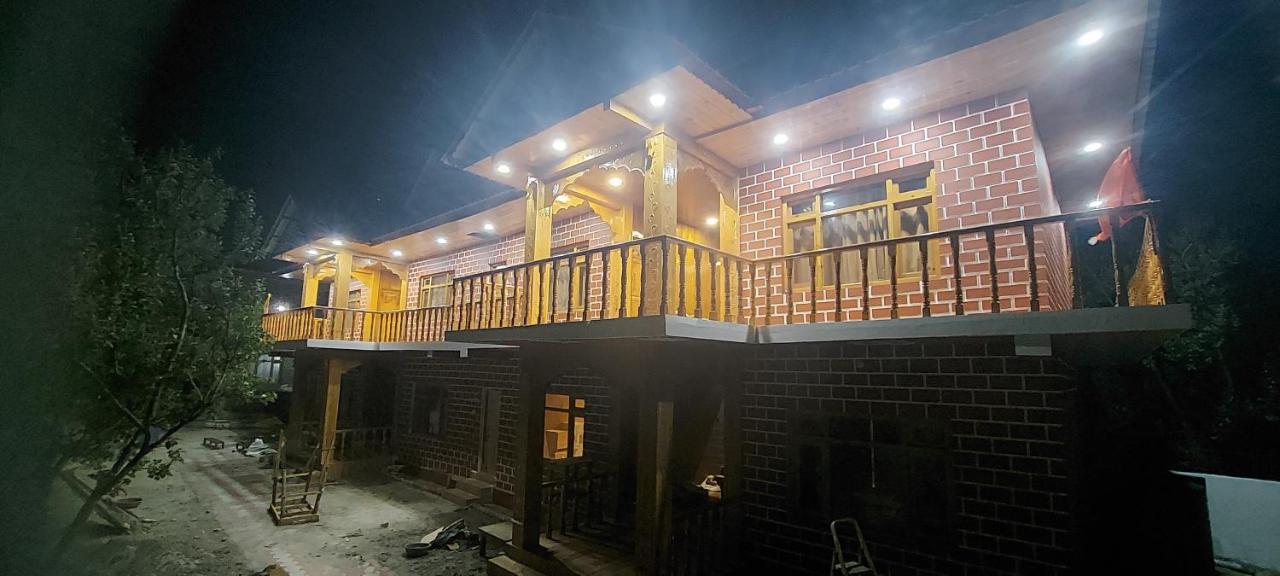 Hotel Royal Hillcrest Harsil Dış mekan fotoğraf